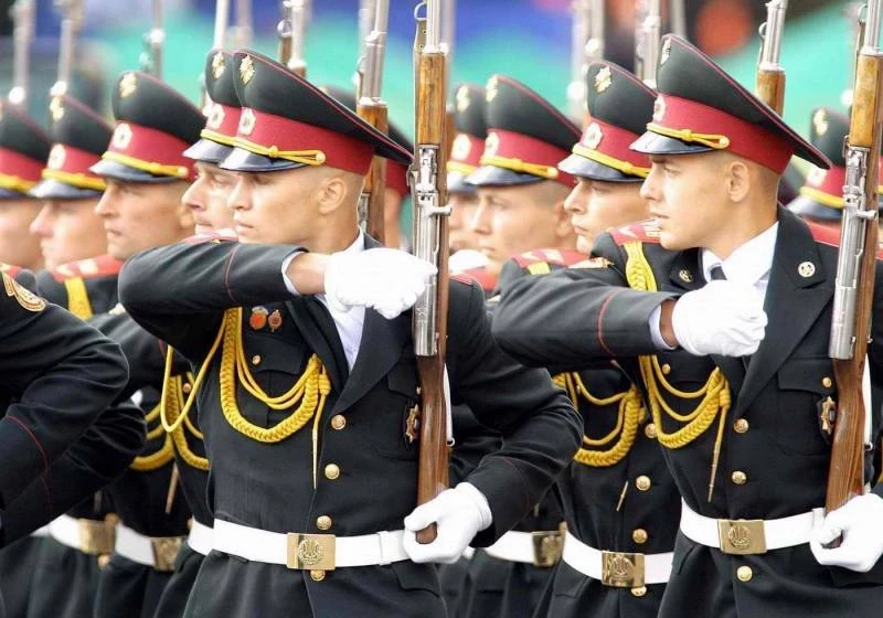 В истории России в день 23 февраля 2025 года происходили знаменательные для страны события