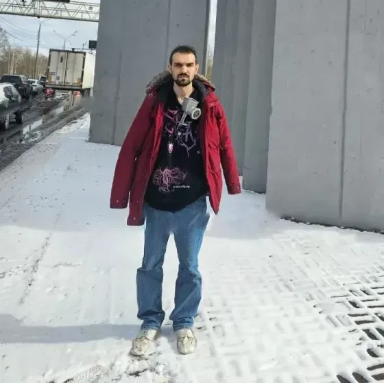 Комика Артемия Останина арестовали по делу об экстремизме из-за шутки про участника СВО