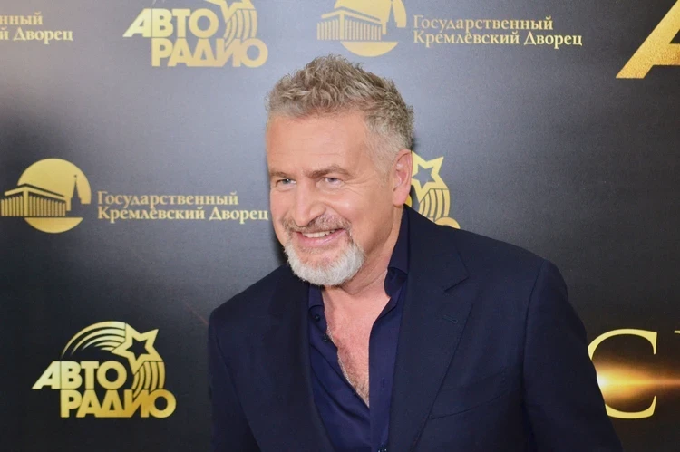 Киркоров влюбился, Чеботина ищет парня среди коллег, а бросивший пить Михайлов дал мудрый совет: Как прошел день рождения «Авторадио»