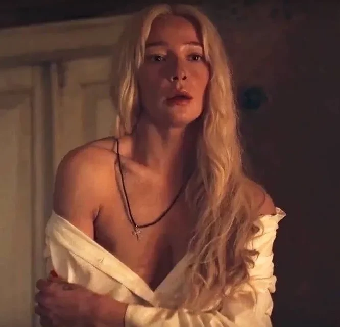 "Настя — секс-символ". Марк Эйдельштейн рассказал о постельной сцене с Настей Ивлеевой в сериале "Монастырь"