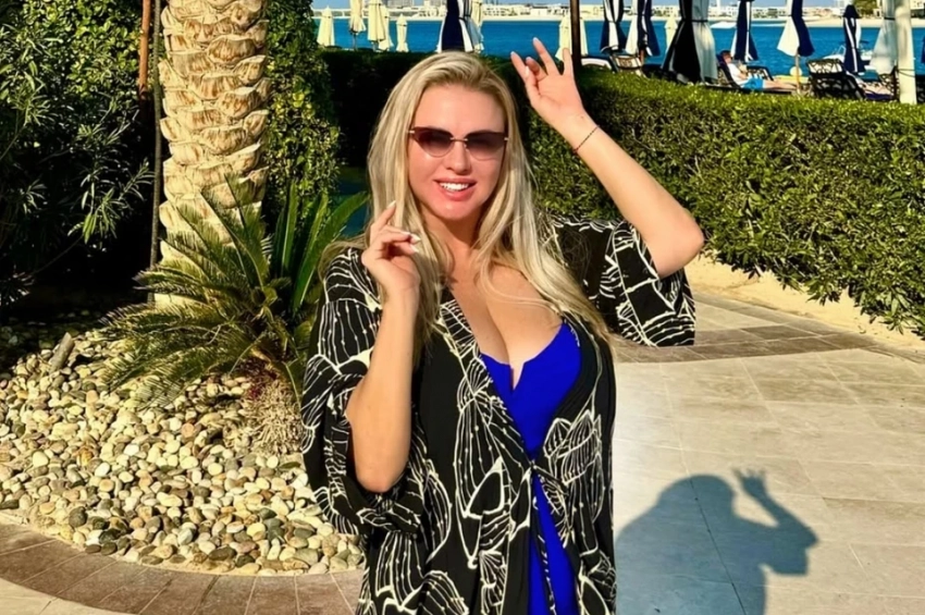 «Только грудь весит 10 кг!»: Анна Семенович раскрыла, как худеет к лету