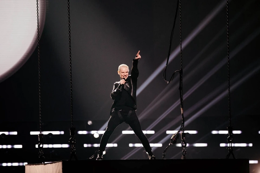 Стало известно, когда SHAMAN рассекретит песню для «Интервидения»