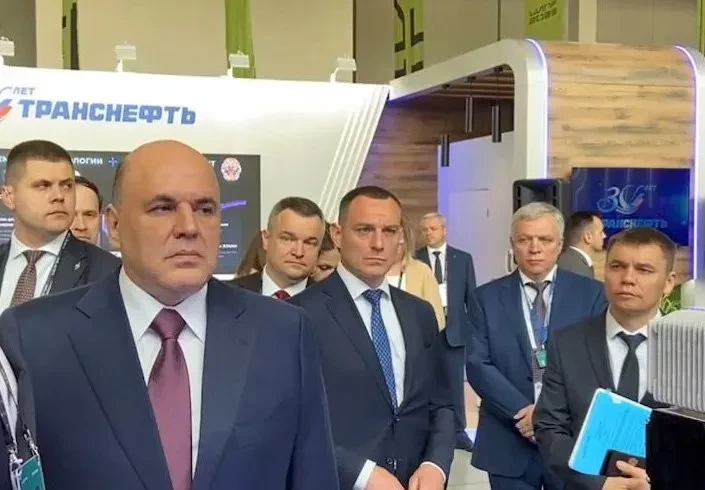 Вице-президент "Транснефти" погиб, выпав с 17-го этажа в Москве