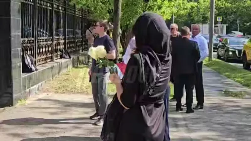 Президент РФ направил венок на церемонию прощания с бывшим министром транспорта Романом Старовойтом